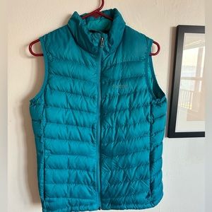 MARMOT Vest Women's Lightweight Down Fill Blue Highlander Puffer Vest- Medium